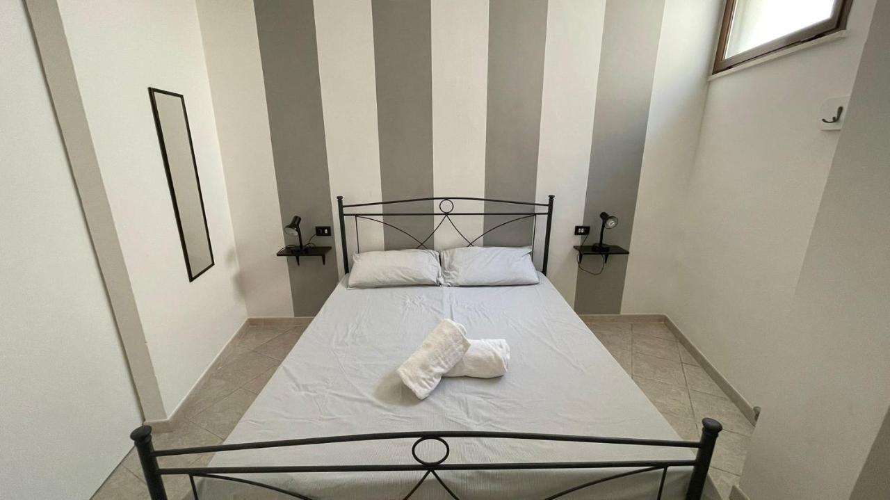 Ferienwohnung Corte Nel Borgo Minervino di Lecce Exterior foto