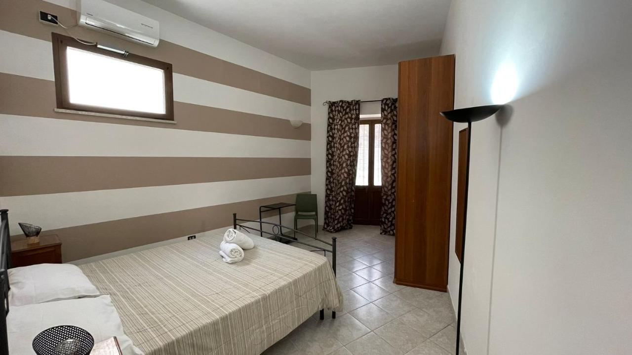 Ferienwohnung Corte Nel Borgo Minervino di Lecce Exterior foto