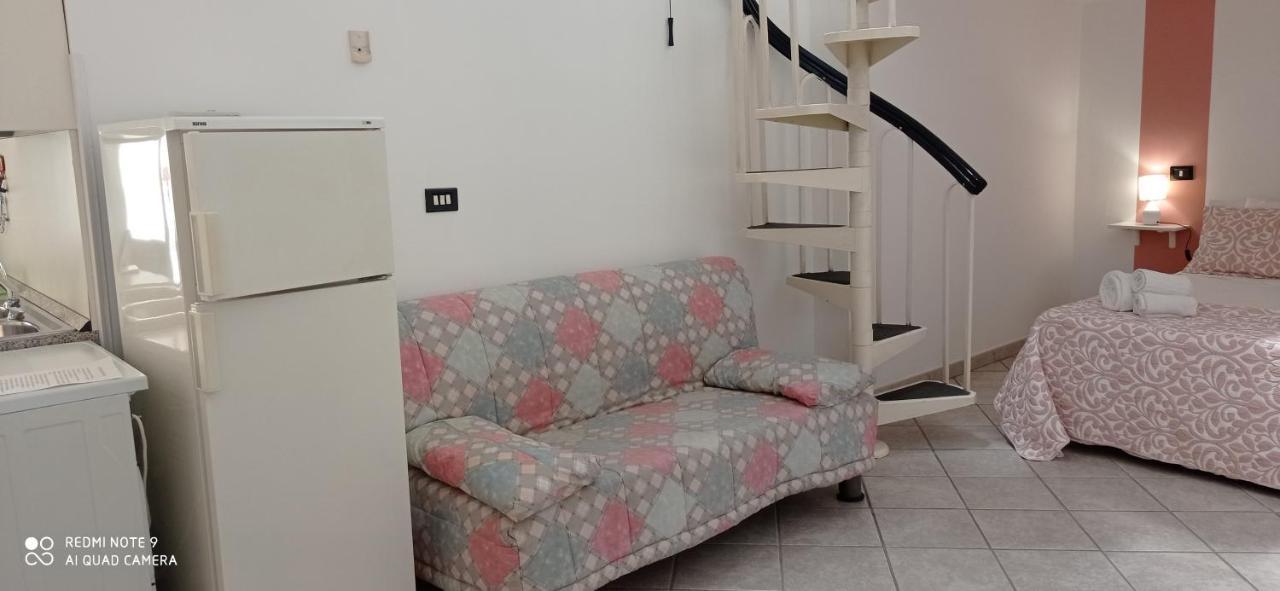 Ferienwohnung Corte Nel Borgo Minervino di Lecce Exterior foto