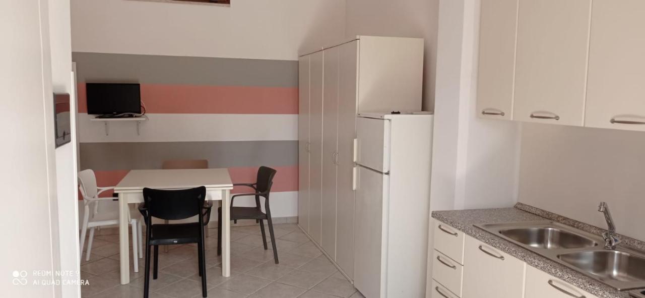Ferienwohnung Corte Nel Borgo Minervino di Lecce Exterior foto